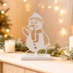 Snowman – a DIZE Art Object designed to brighten any Christmas setting. Crafted with clean lines and a warm, cheerful character, this metal decor piece adds a playful seasonal touch to shelves, consoles, and holiday displays. Minimal, modern, and full of Christmas spirit — a perfect accent for cozy winter interiors.